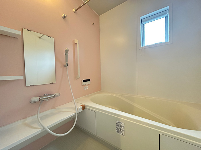 岡崎市稲熊町8丁目の浴室