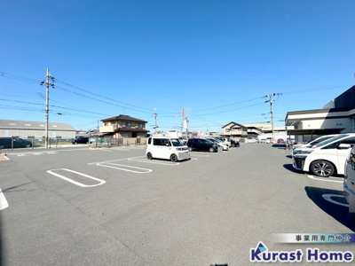 【駐車場】 | 美原区黒山店舗