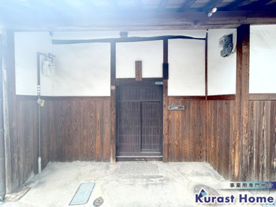 【玄関】 | 富田林町寺内町住宅