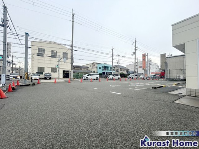 【駐車場】 | 大和高田線ロードサイド南花田店舗