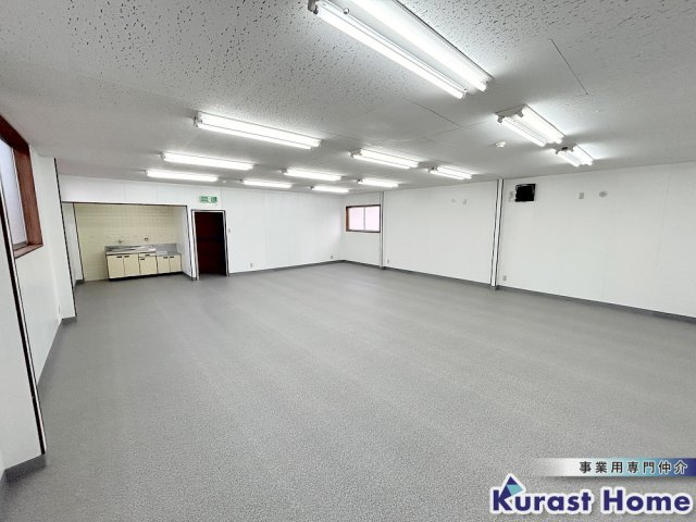 【内装】 | 百舌鳥陵南町3丁事務所付き倉庫（１）