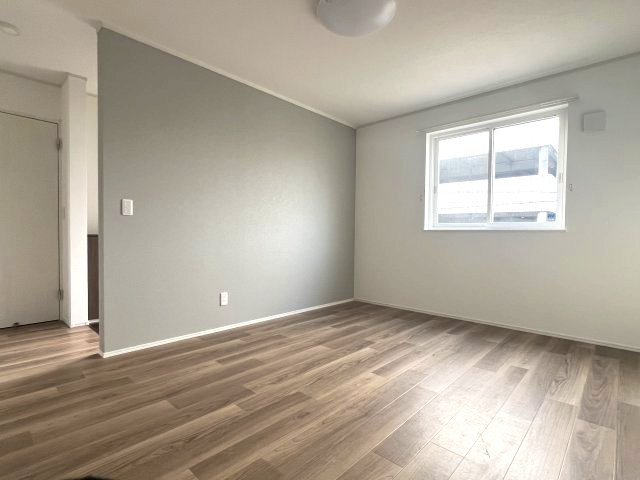 ボヌール茨島の居間・リビング|LDK11.7帖