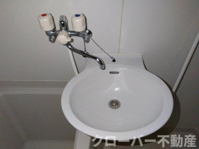 レオパレスブレッツァ　イーストの洗面所