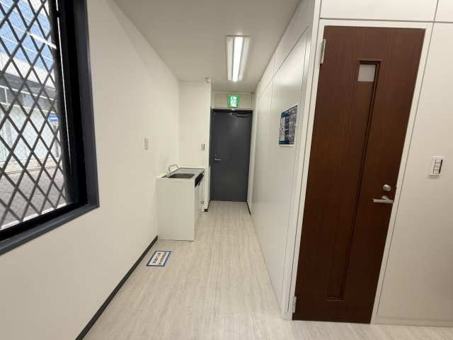 今池エフワンビルの内装