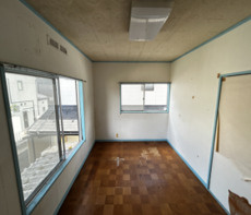 西川津町　中古戸建の洋室