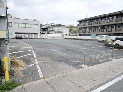 【駐車場】 | 河内長野市西之山町店舗