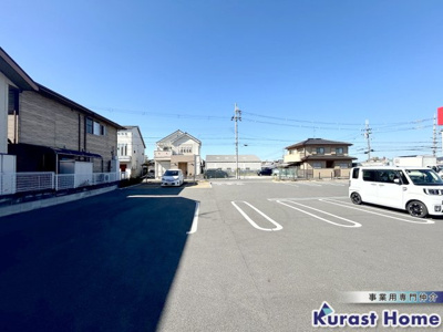 【駐車場】 | 美原区黒山倉庫