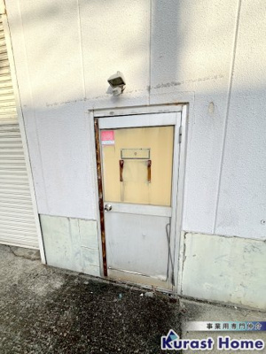 【玄関】 | 大阪狭山市東池尻倉庫