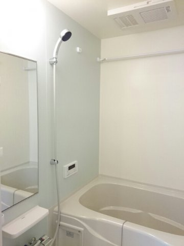 エテルノ・ブリッジの浴室