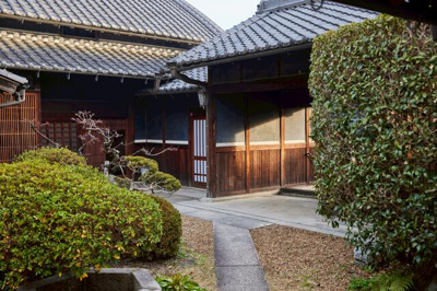 【外観】 | 燕さんじょう亭テナント母屋