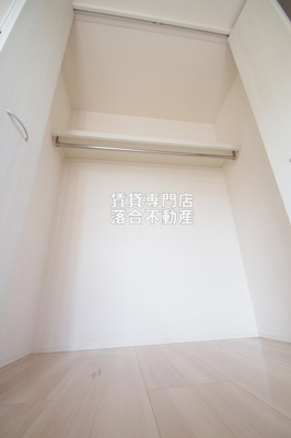 【収納】 | エクセル川端 Ｆ棟 | 収納豊富♪クローゼット数ヵ所あり