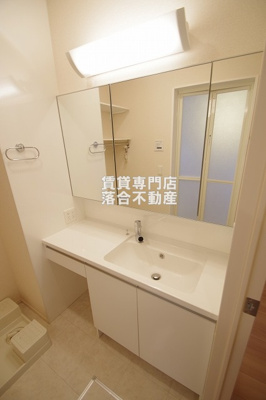 【独立洗面台】 | エクセル川端 Ｆ棟 | 独立洗面化粧台付き