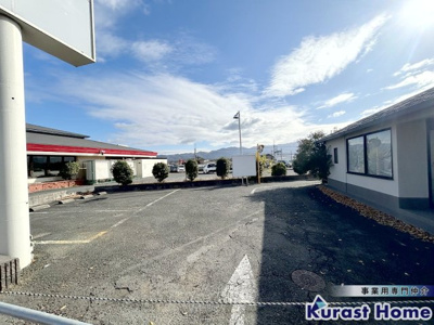 【駐車場】 | 中野町西2丁目ロードサイド店舗