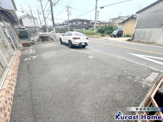 【駐車場】 | 西尾店舗　一須賀ロードサイド路面店舗