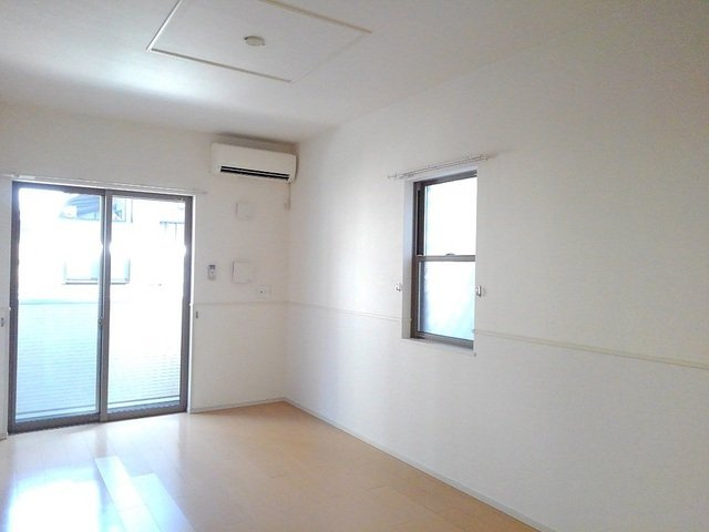 エデンⅡの居間・リビング