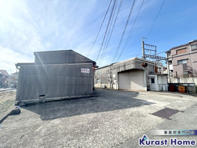 【外観】 | 若松町5丁目貸倉庫(南から2軒目)