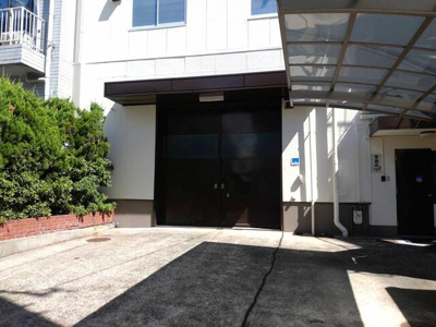 【エントランス】 | 円明町　貸工場・貸事務所