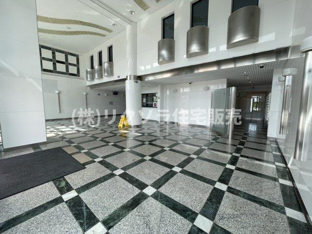 ディオ・フェルティ枚方のエントランス|■物件内覧・資金計画相談・住宅ローン相談、リフォーム相談、お問合せ受付中■
※当日・翌日のご内覧、ご相談はお電話でのお問合せがスムーズです！