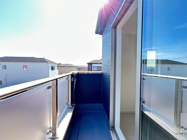 新築戸建　一宮市丹陽町2期　全2区画分譲のバルコニー|バルコニーは南向きで洗濯物もよく乾きます！