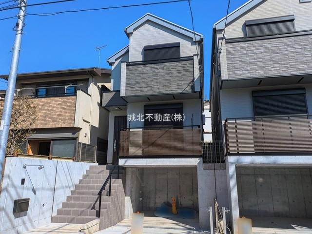 練馬区関町北4丁目 全2棟A号棟の外観|現地（2026年2月4日撮影）