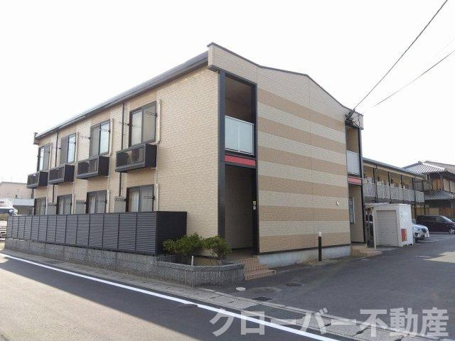 レオパレスメゾンドゥ　ベルヴュのエントランス