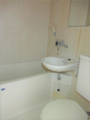 【浴室】 | スカイマンション | 他の部屋の写真を使用していま… 