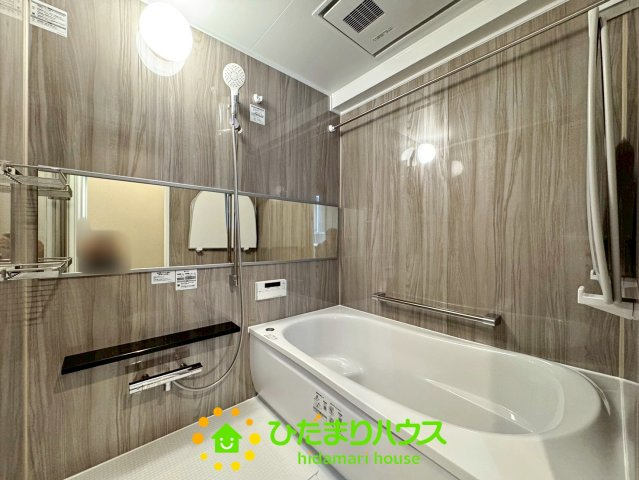 クレセント東鷲宮の浴室
