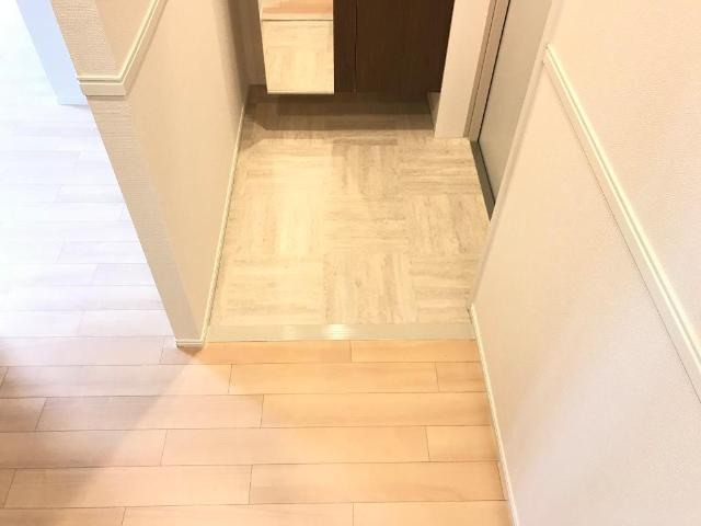 シェ・コトブキの玄関