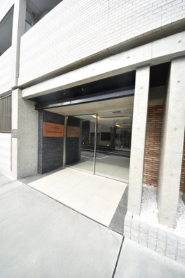 【エントランス】 | ファーストフィオーレ三宮イースト