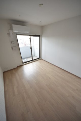 【居間・リビング】 | ファーストフィオーレ三宮イースト