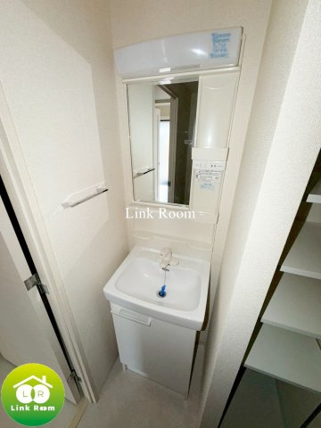 スプレスター東陽町アリビエの独立洗面台