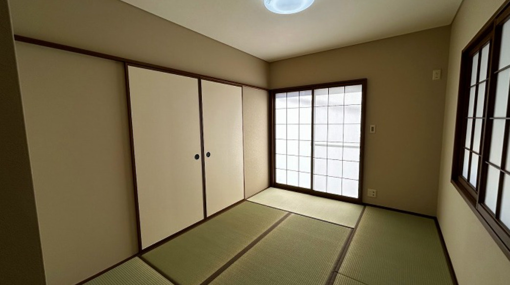 【中古】前橋市岩神町2丁目　４LDKの洋室