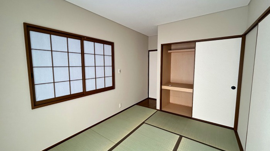 【中古】前橋市岩神町2丁目　４LDKのトイレ