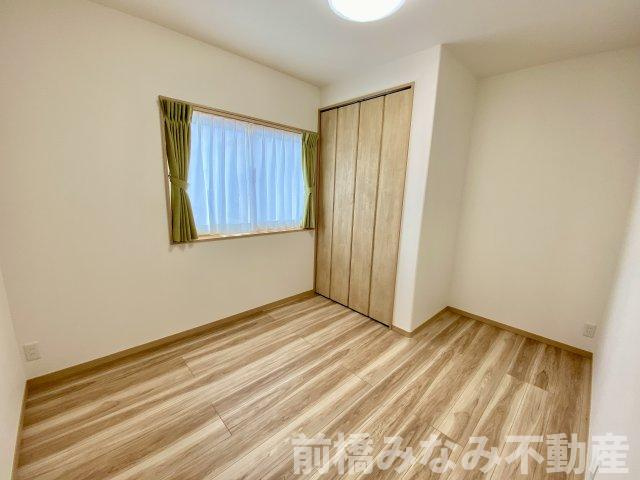 【新築】前橋市問屋町2丁目　限定1棟　スマートワンシティ　新築建売の洋室|広々とした洋室です