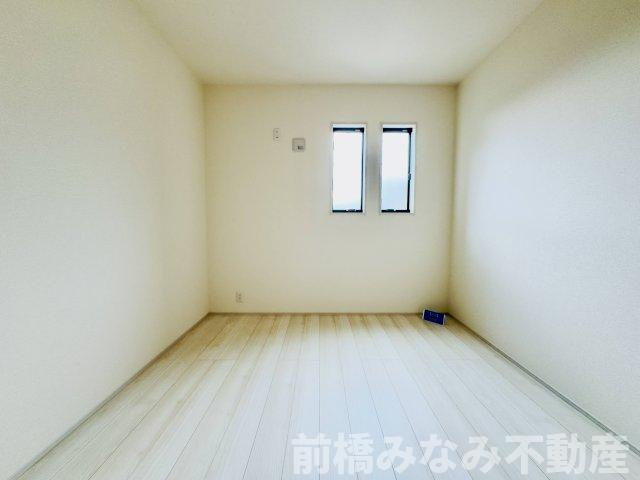 【新築】前橋市関根町第1　２号棟(全４棟)　リーブルガーデン　新築建売分譲の洋室|個人の部屋や寝室として使える洋室です