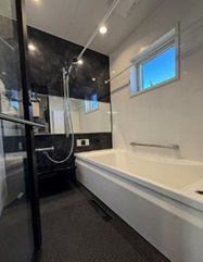 鶴川三丁目　中古戸建の浴室