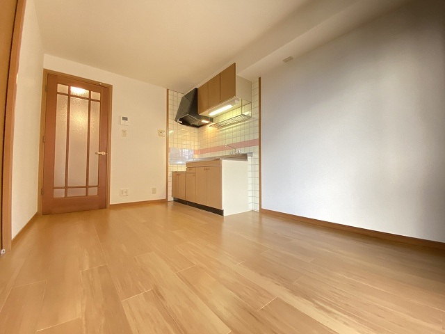 ステーションフロントハイツⅠの居間・リビング|※同型タイプのお写真です。