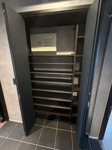 パークハウス千代田富士見の玄関