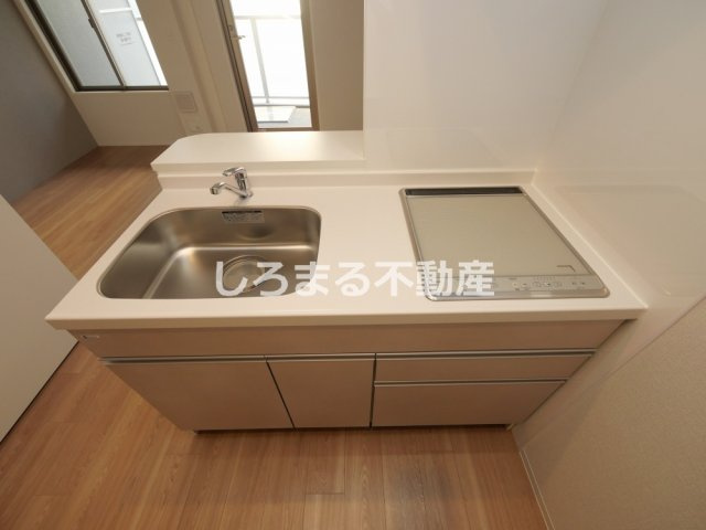 コンフォリア・リヴ大阪本町のキッチン