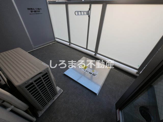 コンフォリア・リヴ大阪本町のバルコニー