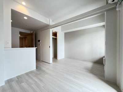 【居間・リビング】 | コンフォリア・リヴ大阪本町