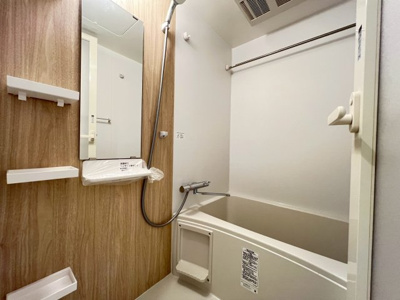 【浴室】 | コンフォリア・リヴ大阪本町