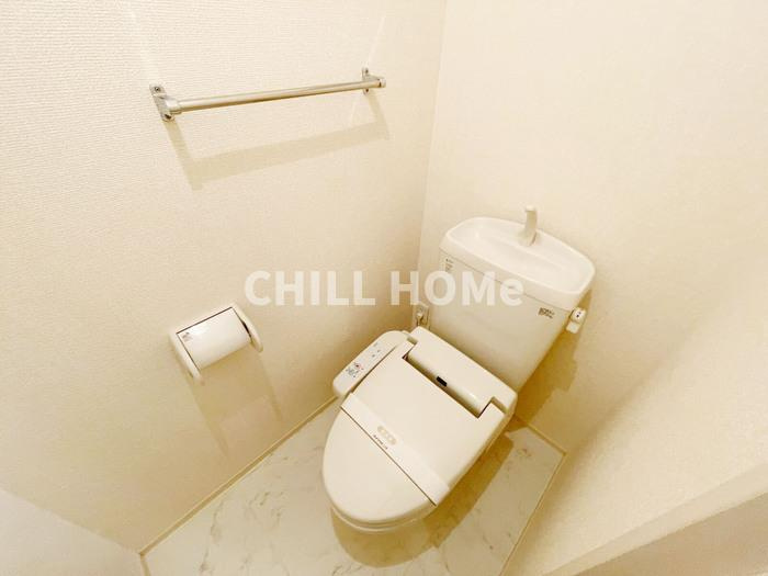 アリコ･ヴェールのトイレ|他社様掲載物件もまとめてご紹介、ご案内可能です(^^)/
当社、チルホームのHPもご覧ください(^^)/物件情報多数♪