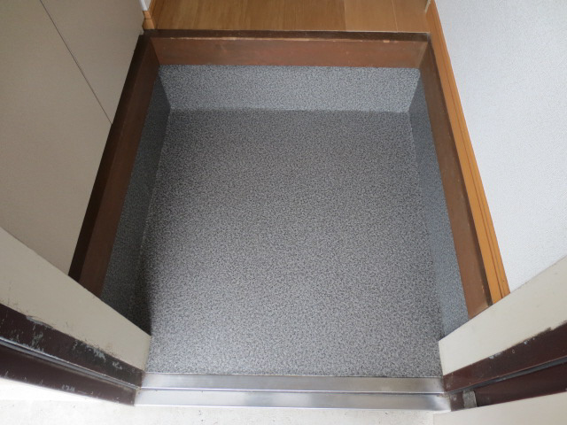 フレールカーサの玄関