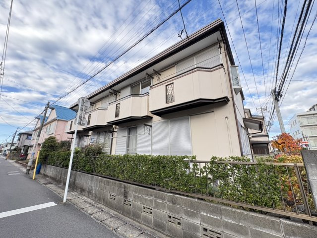 ハイツハナショウブの外観