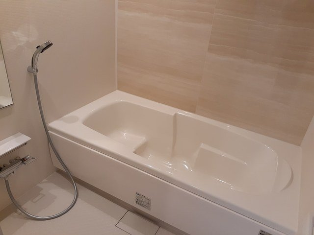 サンリットベルＡ棟の浴室