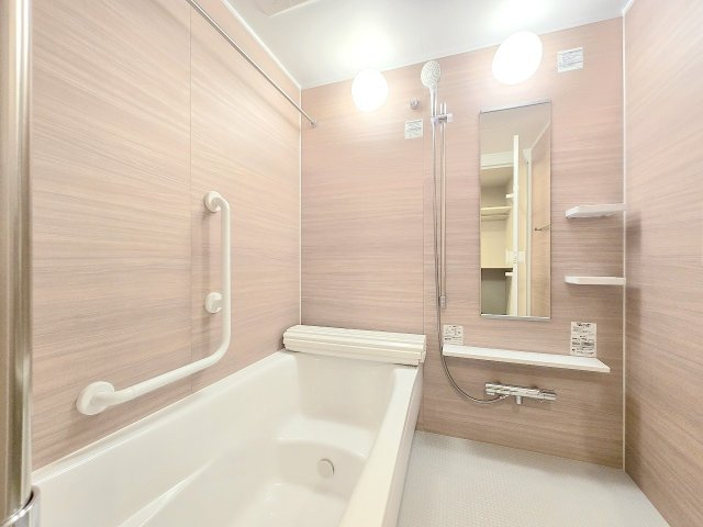 デュオヒルズ青梅ザ・ファーストの浴室