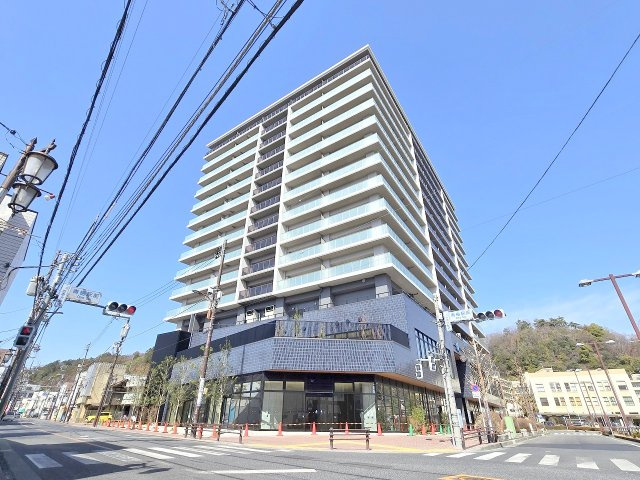 デュオヒルズ青梅ザ・ファーストの外観