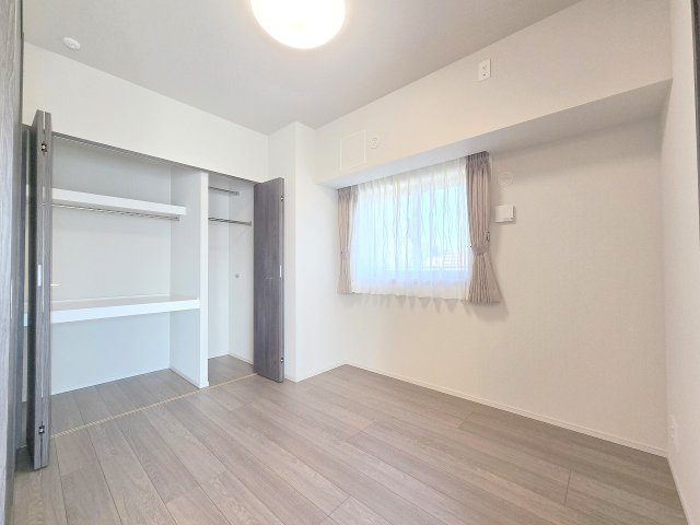 デュオヒルズ青梅ザ・ファーストの洋室