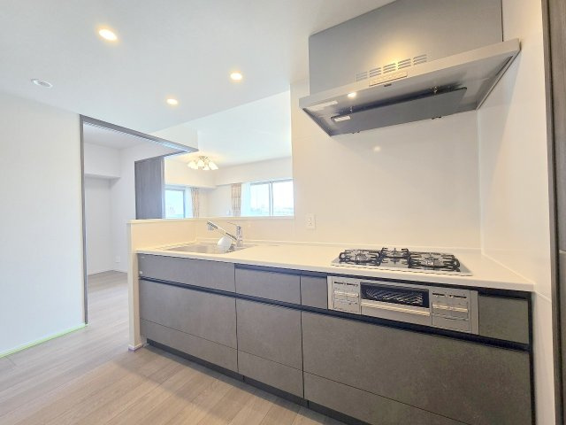 デュオヒルズ青梅ザ・ファーストのキッチン